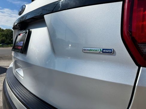 Used 2019 Ford Explorer Sport image 45