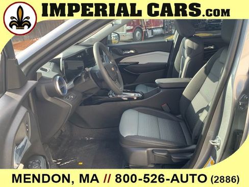 New 2026 Chevrolet Trax LT image 26