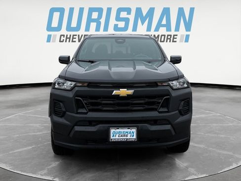 Used 2024 Chevrolet Colorado W/T w/ Safety Package image 8