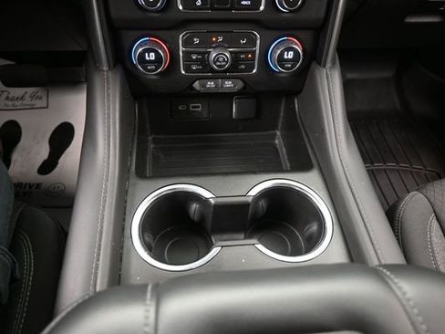 Used 2023 Chevrolet Tahoe LS image 11