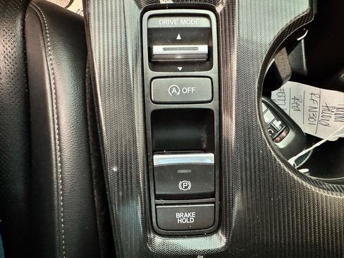 Used 2024 Honda Civic Touring image 19