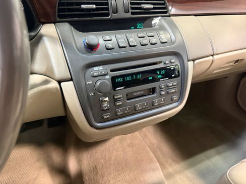 Used 2005 Cadillac De Ville DHS w/ Equipment Group FWD image 79