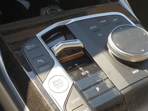 Used 2024 BMW 430i Convertible w/ Convenience Package image 29