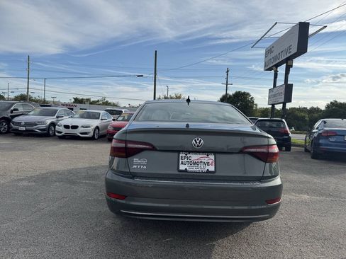 Used 2019 Volkswagen Jetta SEL FWD image 6