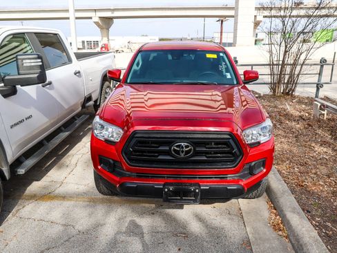 Certified 2023 Toyota Tacoma SR image 5