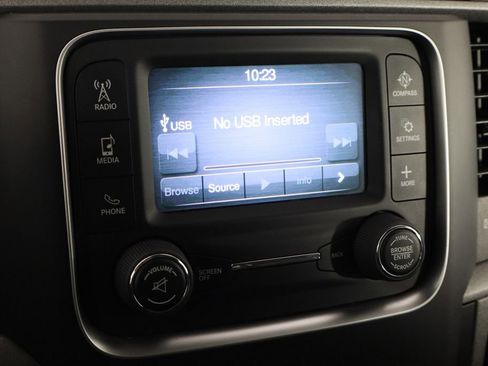 Used 2018 RAM 1500 Express w/ Express Value Package image 29