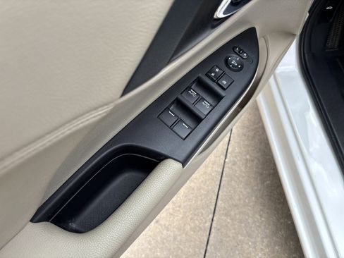 Used 2013 Honda Accord EX-L image 17