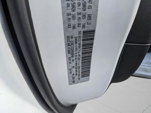 Used 2019 Chrysler Pacifica Touring Plus w/ Advanced Safetytec Group image 39