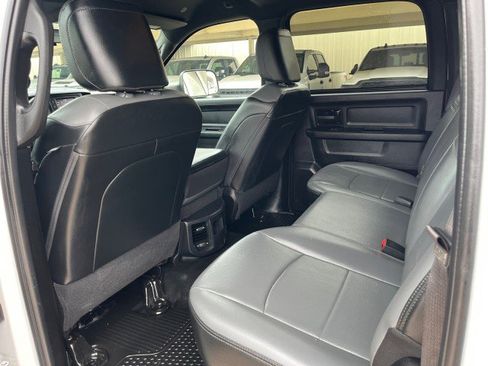 Used 2022 RAM 2500 Tradesman RWD image 28