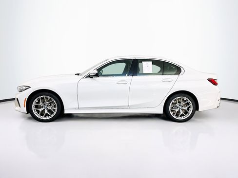 Used 2025 BMW 330i xDrive Sedan image 4
