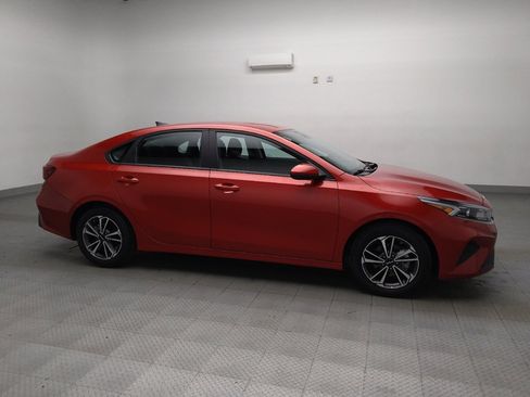 Used 2023 Kia Forte LXS image 11