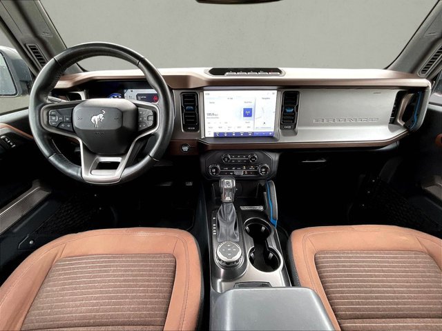 Used 2023 Ford Bronco Outer Banks w/ Sasquatch Package AWD/4WD image 15