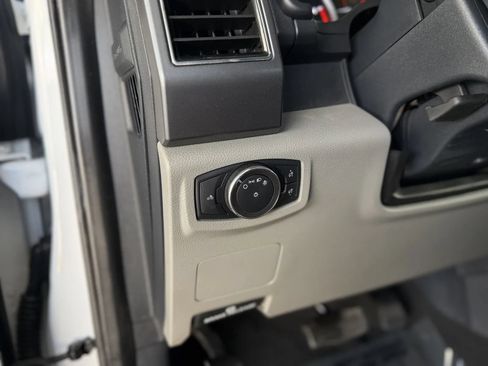 Used 2022 Ford F250 XLT AWD/4WD image 26