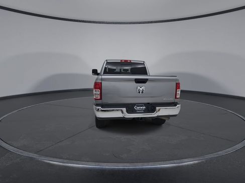 Used 2024 RAM 2500 Tradesman w/ Chrome Appearance Group AWD/4WD image 14
