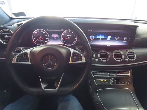 Used 2018 Mercedes-Benz E 43 AMG 4MATIC Sedan image 22
