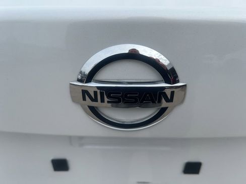 Used 2023 Nissan Sentra SV w/ Trunk Package image 28