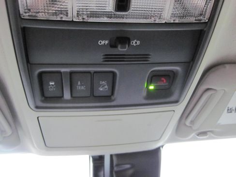 Used 2023 Toyota 4Runner SR5 image 15