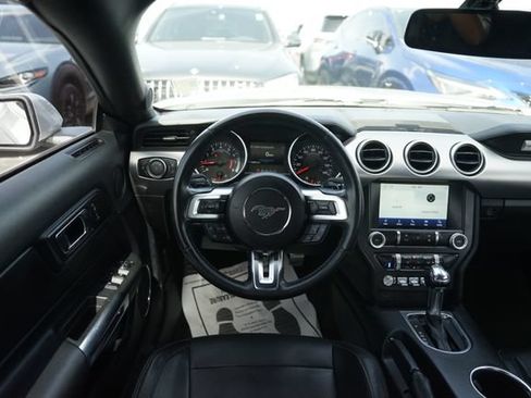 Used 2019 Ford Mustang Premium RWD image 17