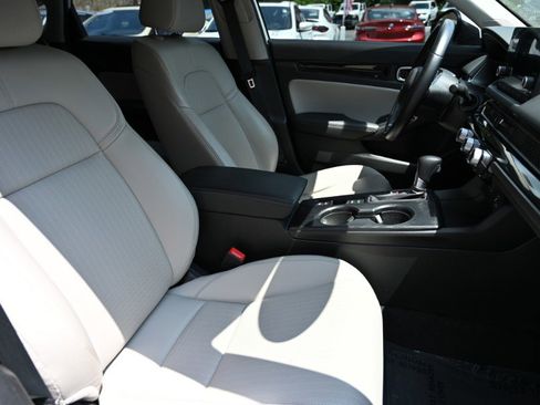 Used 2022 Honda Civic EX-L image 19