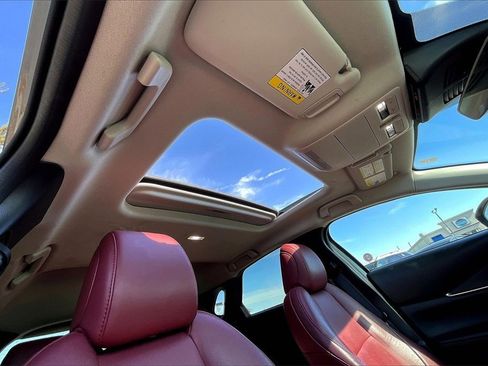 Used 2024 MAZDA CX-30 AWD 2.5 S w/ Preferred Package image 32