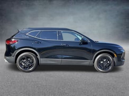 New 2025 Chevrolet Blazer LT w/ Convenience Package image 4