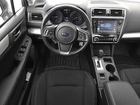 Used 2019 Subaru Legacy 2.5i Premium image 11