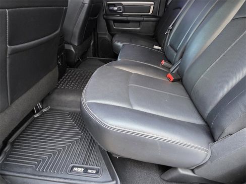 Used 2018 RAM 2500 Laramie w/ Sport Appearance Group image 9