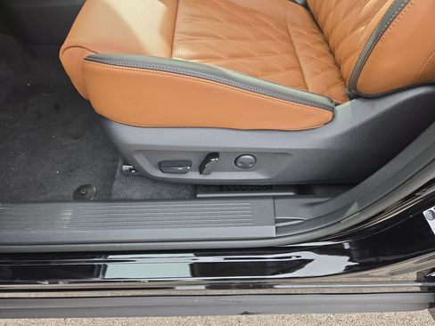 New 2026 Nissan Rogue Platinum w/ Platinum Premium Package image 33