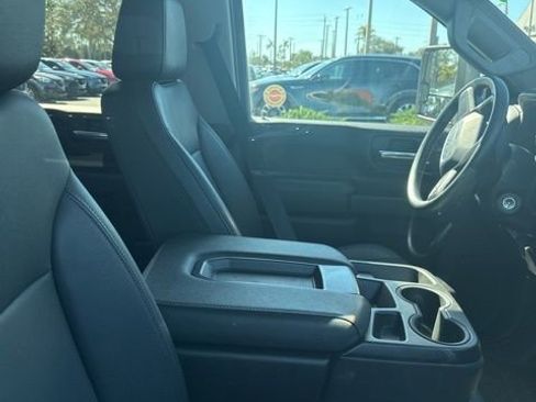 Used 2022 GMC Sierra 2500 Pro w/ Convenience Package image 16