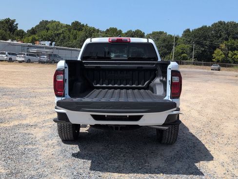 New 2026 GMC Canyon Denali AWD/4WD image 4