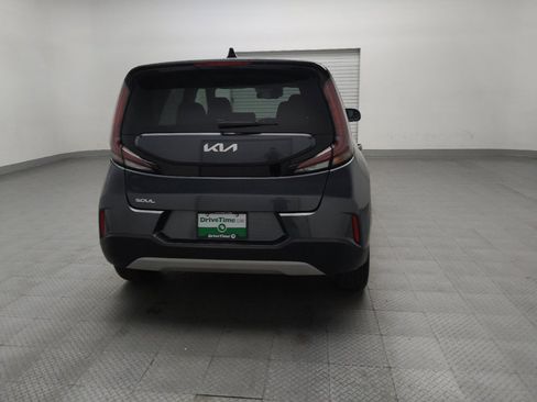 Used 2025 Kia Soul LX image 7