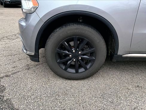 Used 2020 Dodge Durango SXT image 4