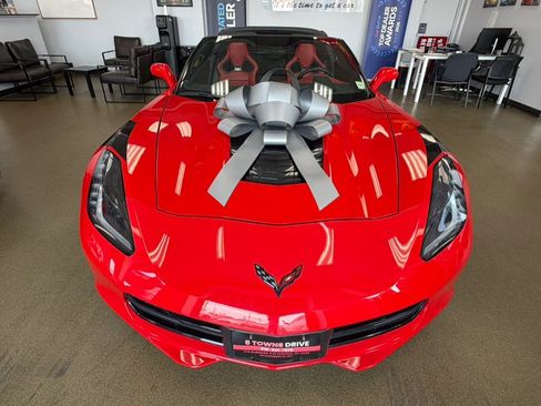 Used 2014 Chevrolet Corvette Stingray Coupe RWD image 6