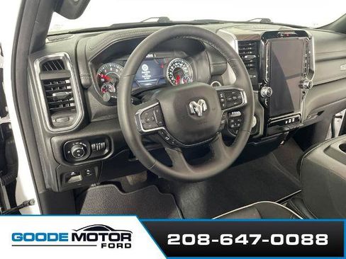 Used 2025 RAM 1500 Laramie AWD/4WD image 9