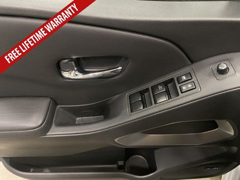 Used 2024 Nissan Frontier SL w/ Technology Package AWD/4WD image 28