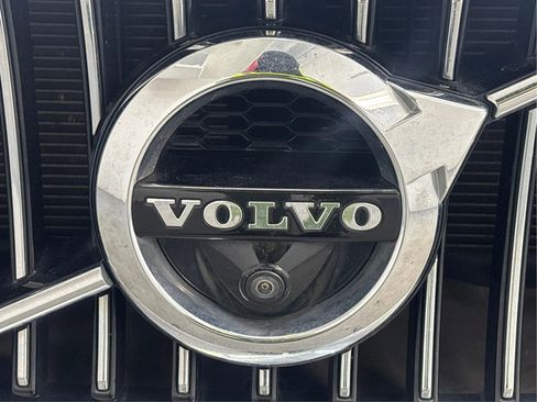 Used 2018 Volvo S90 T6 Inscription image 36
