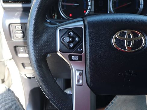 Used 2018 Toyota 4Runner Limited AWD/4WD image 25