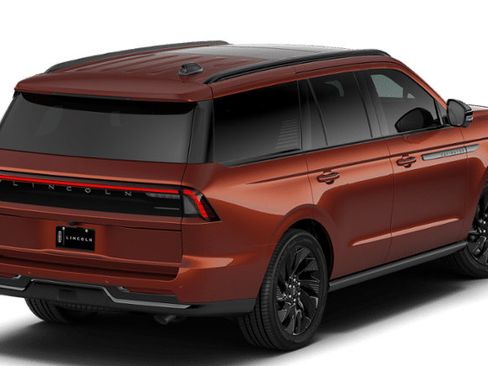 New 2027 Lincoln Navigator Reserve w/ Jet Appearance Package AWD/4WD image 3