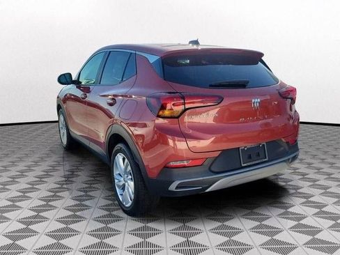 Used 2024 Buick Encore GX Preferred image 4