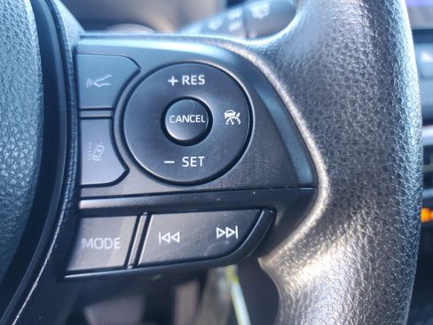 Used 2024 Toyota RAV4 LE image 23