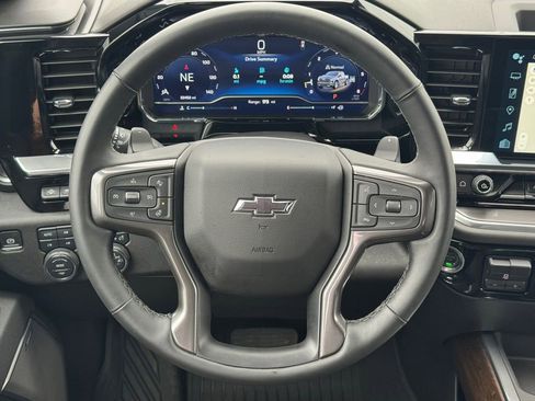 Certified 2025 Chevrolet Silverado 1500 High Country w/ Midnight Edition image 15