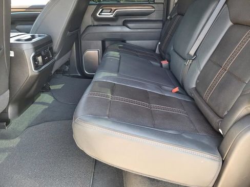 Used 2025 Chevrolet Silverado 3500 High Country w/ Technology Package AWD/4WD image 18