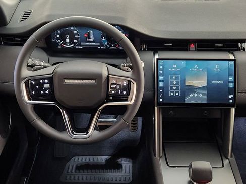 New 2026 Land Rover Discovery Sport Landmark image 26