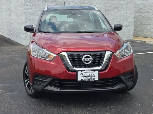 Used 2020 Nissan Kicks SV FWD image 4