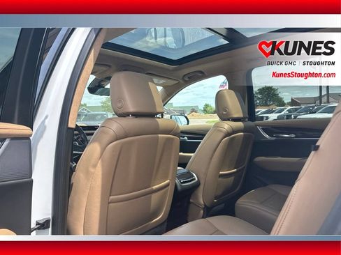 Used 2022 Cadillac XT6 Premium Luxury w/ Platinum Package AWD/4WD image 25
