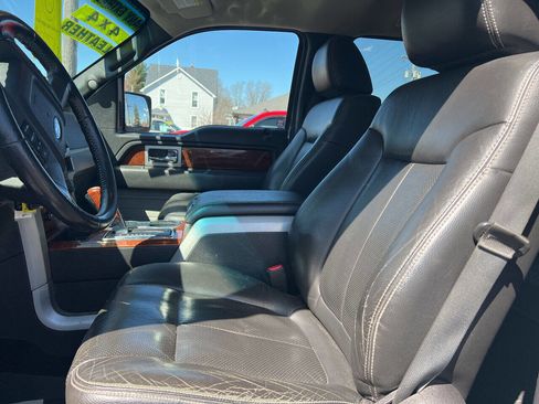 Used 2010 Ford F150 Lariat image 12