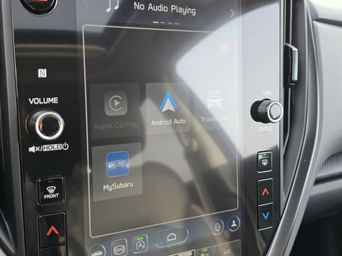 Certified 2024 Subaru Crosstrek 2.5i Limited w/ Crosstrek Mirror Package image 10