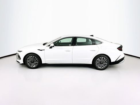 Used 2025 Hyundai Sonata SEL image 4