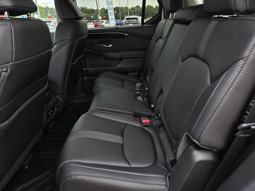 New 2026 Honda Pilot EX-L image 18