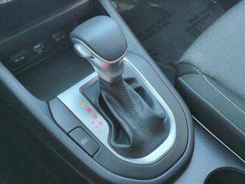 Used 2023 Kia Forte LX FWD image 12